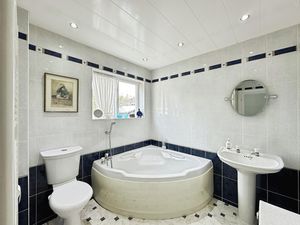 Photo 2- click for photo gallery